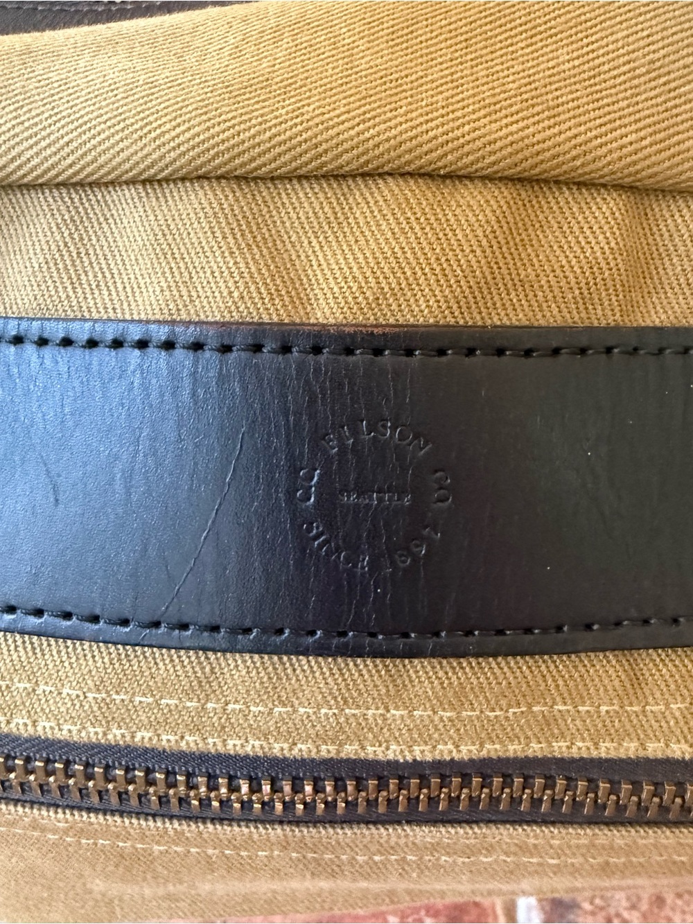 Filson Tan Canvas Duffel with Dark Brown Leather Trim twill Pullman style large - Picture 9 of 9
